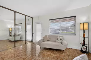 733 W 33rd St, Hialeah, FL 33012 - Photo 5