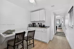 733 W 33rd St, Hialeah, FL 33012 - Photo 39