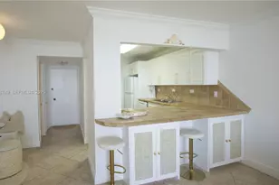 5555 Collins Ave, Miami Beach, FL 33140 - Photo 3