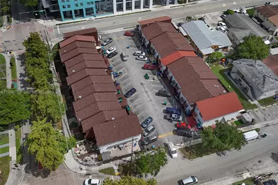 401 SW 109th Ave, Sweetwater, FL 33174 - Photo 11