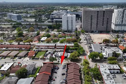 401 SW 109th Ave, Sweetwater, FL 33174 - Photo 7