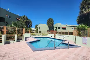 11091 NW 7th St, Miami, FL 33172 - Photo 27