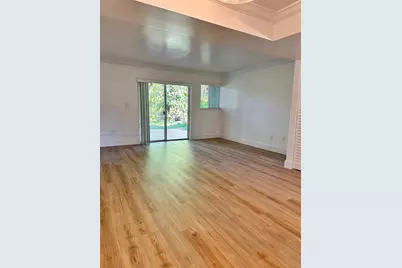 11091 NW 7th St #104, Miami, FL 33172 - Photo 9