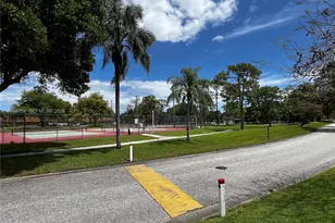 1026 10th Ln, Greenacres, FL 33463 - Photo 27