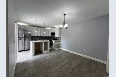 1026 10th Ln, Greenacres, FL 33463 - Photo 11