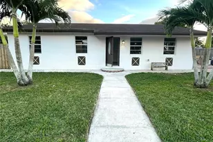1666 SW 3rd Ct, Homestead, FL 33030 - Photo 7
