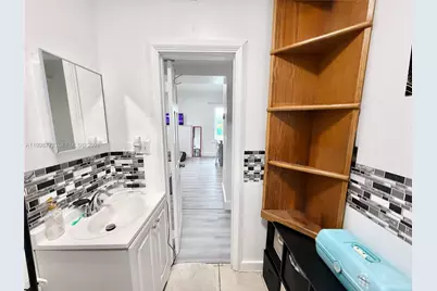 597 NW 69th St, Miami, FL 33150 - Photo 17