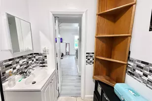 597 NW 69th St, Miami, FL 33150 - Photo 17