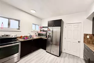 597 NW 69th St, Miami, FL 33150 - Photo 5