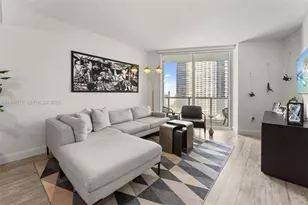 1900 N Bayshore Dr, Miami, FL 33132 - Photo 3