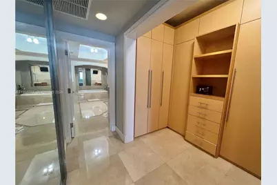17875 Collins Ave #4305, Sunny Isles Beach, FL 33160 - Photo 13