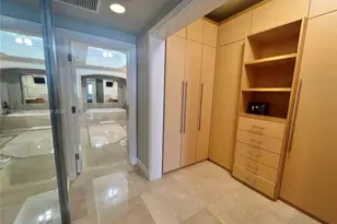 17875 Collins Ave, Sunny Isles Beach, FL 33160 - Photo 13