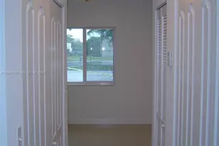 1153 SW 13th St, Miami, FL 33129 - Photo 13