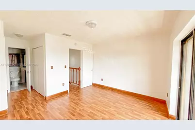 1283 W 51st Place #12, Hialeah, FL 33012 - Photo 29