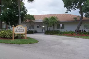 1600 SW 127th Way, Pembroke Pines, FL 33027 - Photo 31