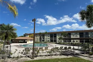 1600 SW 127th Way, Pembroke Pines, FL 33027 - Photo 21