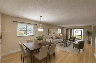 1600 SW 127th Way, Pembroke Pines, FL 33027 - Photo 3