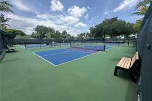 1600 SW 127th Way, Pembroke Pines, FL 33027 - Photo 35