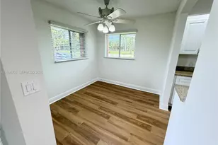 1600 SW 127th Way, Pembroke Pines, FL 33027 - Photo 13
