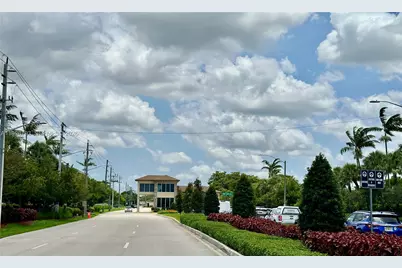 1600 SW 127th Way #101C, Pembroke Pines, FL 33027 - Photo 31