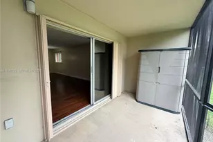 1600 SW 127th Way, Pembroke Pines, FL 33027 - Photo 19