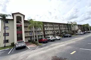 1600 SW 127th Way, Pembroke Pines, FL 33027 - Photo 29