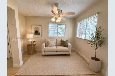 1600 SW 127th Way #101C, Pembroke Pines, FL 33027 - Photo 9
