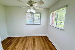1600 SW 127th Way, Pembroke Pines, FL 33027 - Photo 11