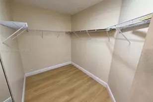 1600 SW 127th Way, Pembroke Pines, FL 33027 - Photo 11