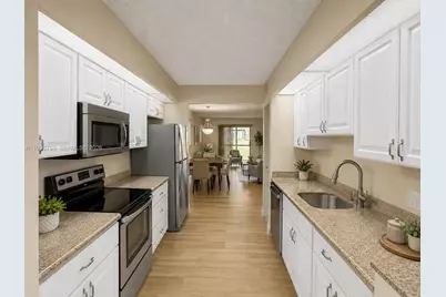 1600 SW 127th Way #101C, Pembroke Pines, FL 33027 - Photo 3