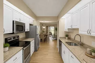 1600 SW 127th Way, Pembroke Pines, FL 33027 - Photo 3