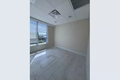 2866 E Oakland Park Blvd, Fort Lauderdale, FL 33306 - Photo 31