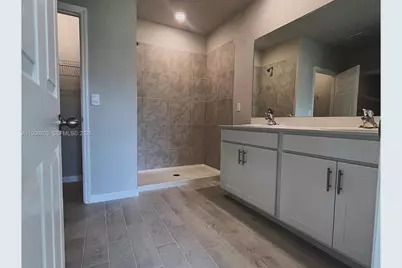 30 1Pl #3013, Cape Coral, FL 33914 - Photo 7