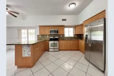 10140 SW 26th Ter, Miami, FL 33165 - Photo 33