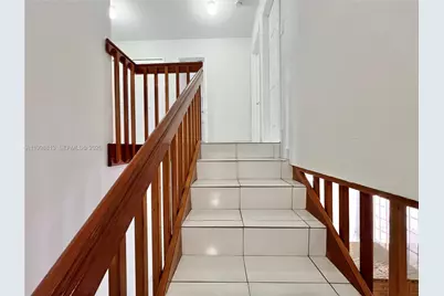 10140 SW 26th Ter, Miami, FL 33165 - Photo 11