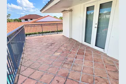 10140 SW 26th Ter, Miami, FL 33165 - Photo 17