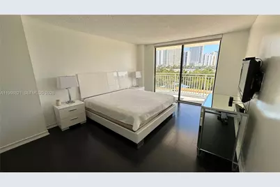 210 174th St #608, Sunny Isles Beach, FL 33160 - Photo 27