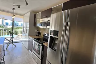 210 174th St, Sunny Isles Beach, FL 33160 - Photo 17