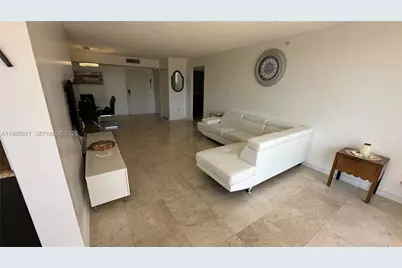 210 174th St #608, Sunny Isles Beach, FL 33160 - Photo 7