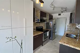 210 174th St, Sunny Isles Beach, FL 33160 - Photo 35