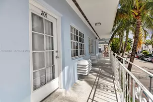 635 8th St, Miami Beach, FL 33139 - Photo 27