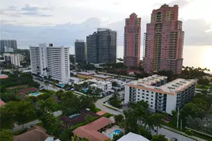 2033 NE 33rd Ave, Fort Lauderdale, FL 33305 - Photo 21