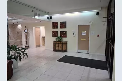 1100 St Charles Pl #213, Pembroke Pines, FL 33026 - Photo 3