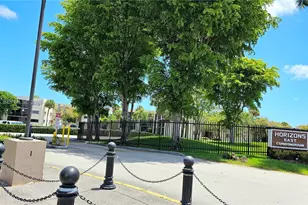 8075 SW 107th Ave, Miami, FL 33173 - Photo 35