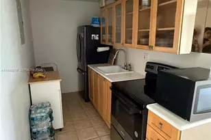 4841 NW 7th St, Miami, FL 33126 - Photo 7