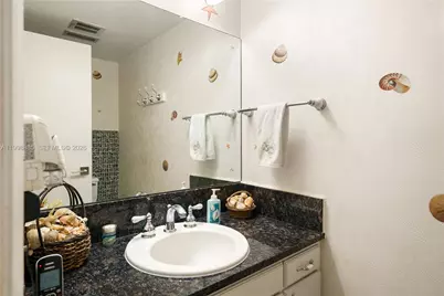 11490 SW 72nd Ct, Pinecrest, FL 33156 - Photo 19