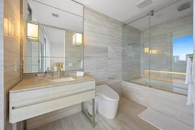 18975 Collins Ave #605, Sunny Isles Beach, FL 33160 - Photo 21