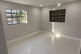 8772 SW 143rd St, Palmetto Bay, FL 33176 - Photo 13