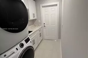 8772 SW 143rd St, Palmetto Bay, FL 33176 - Photo 21