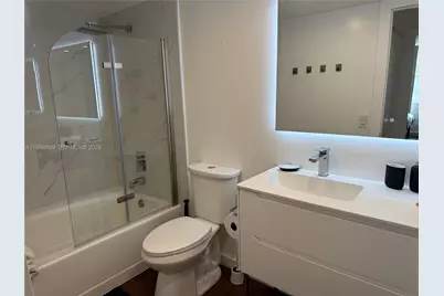 19555 E Country Club Dr #8602, Aventura, FL 33180 - Photo 11